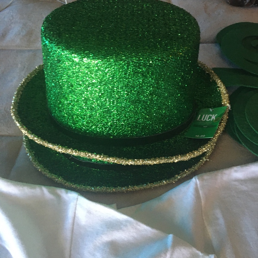 St. Patrick’s Day Set - Picture 7 of 8